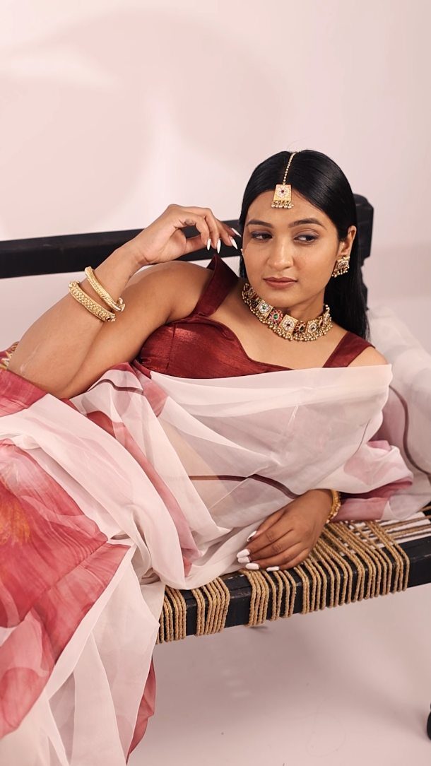 Instagram post from _devjewellers. This post is in position 6.