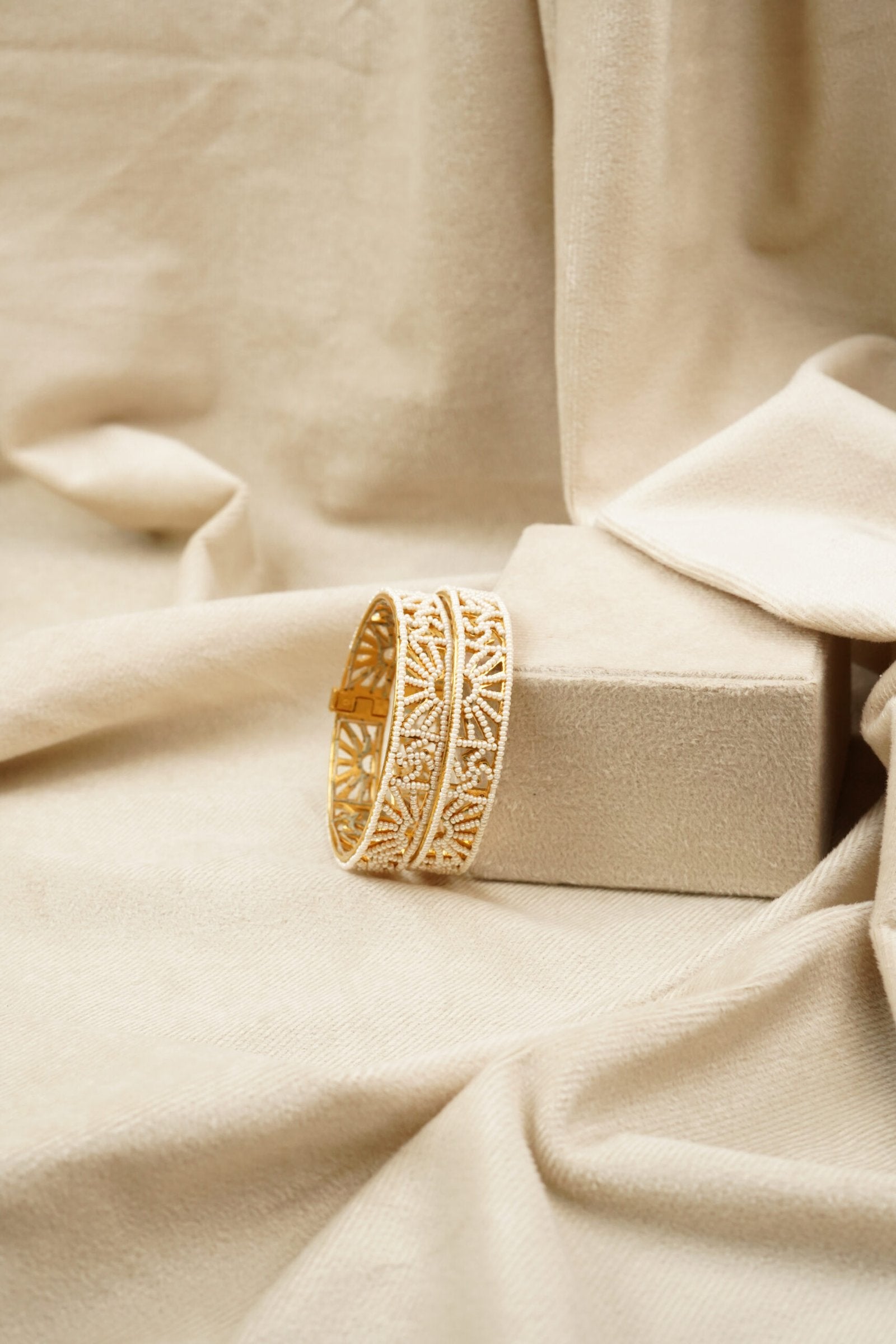 White Swarovski Moti Handcrafted Cutwork Bangle – 92.5 Silver Base (AN-BA-24-W)