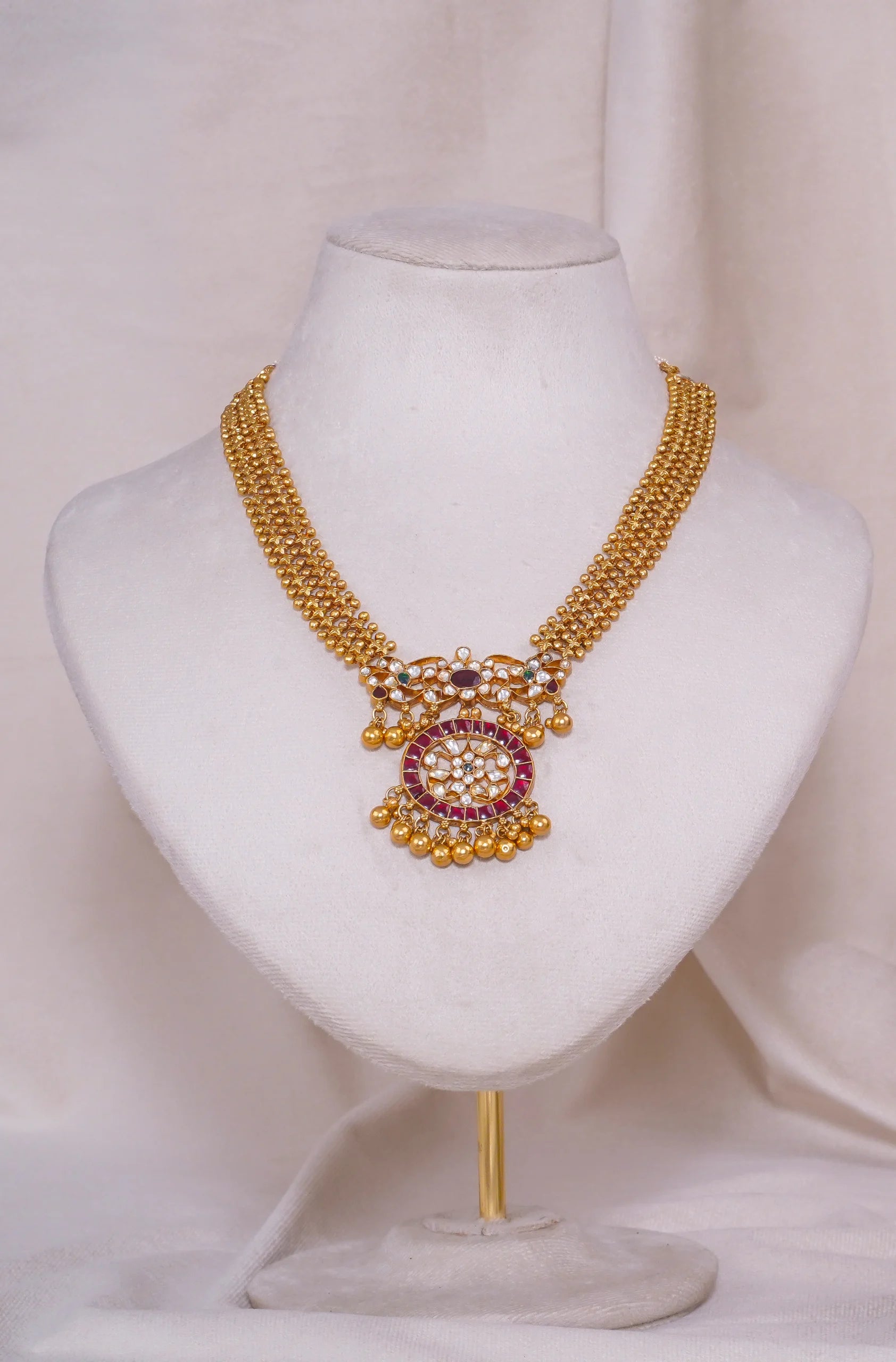 Antique Round Necklace (AN-NK-42-M)