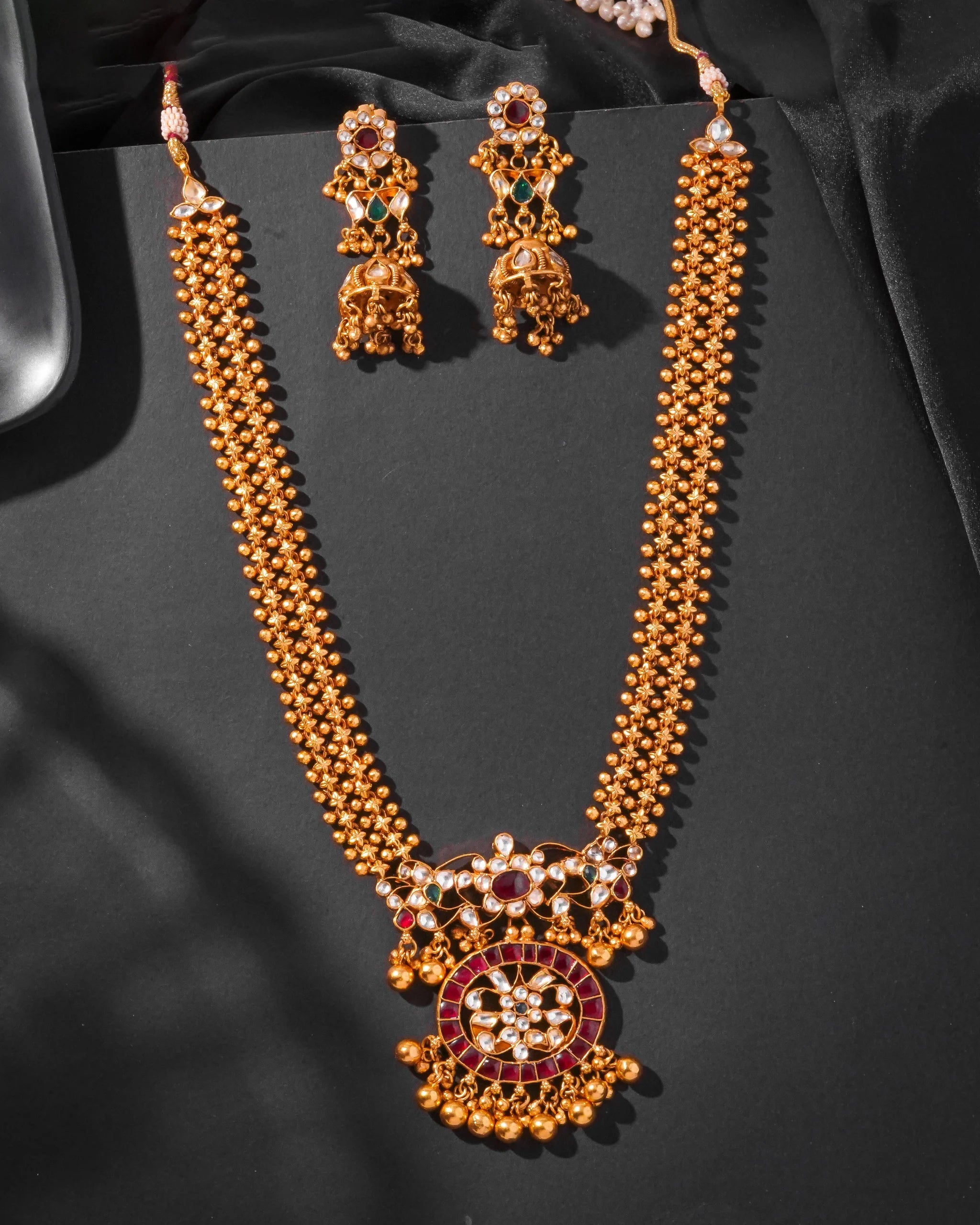 Antique Round Necklace (AN-NK-42-M)