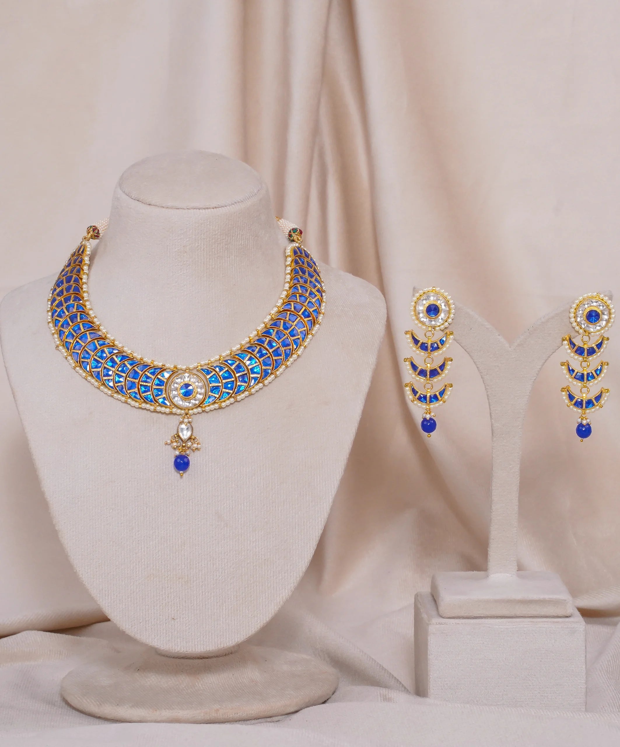 Jadtar Moon Necklace (JA-NK-09)
