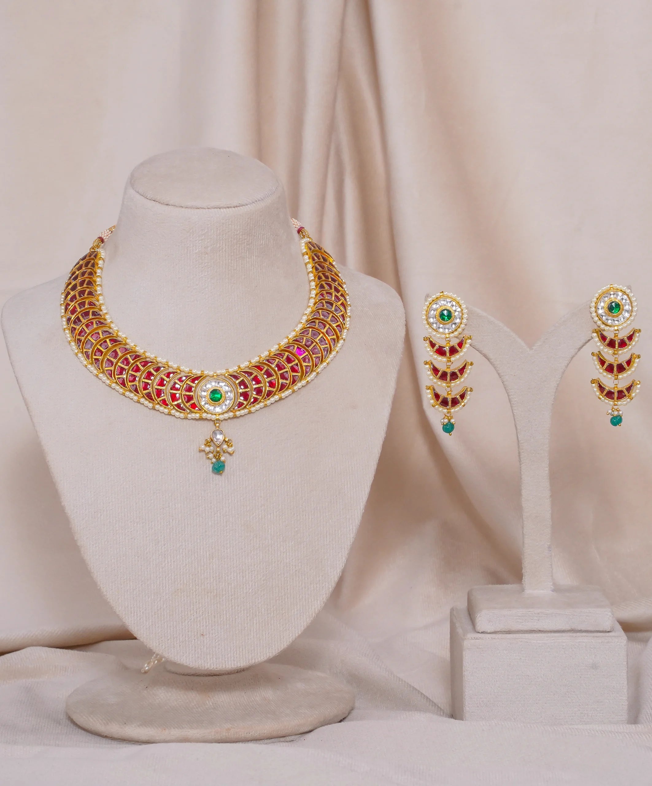Jadtar Moon Necklace (JA-NK-09)