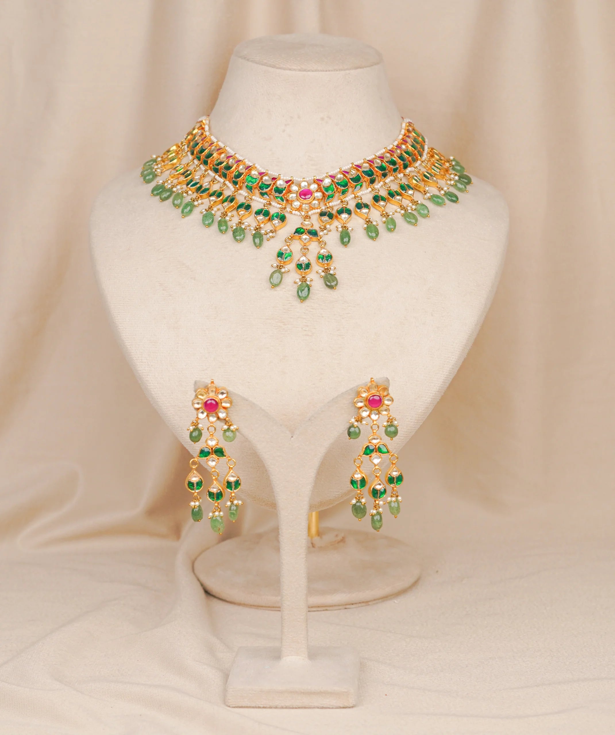 Jadtar Parrot Necklace(JA-NK-18-M)