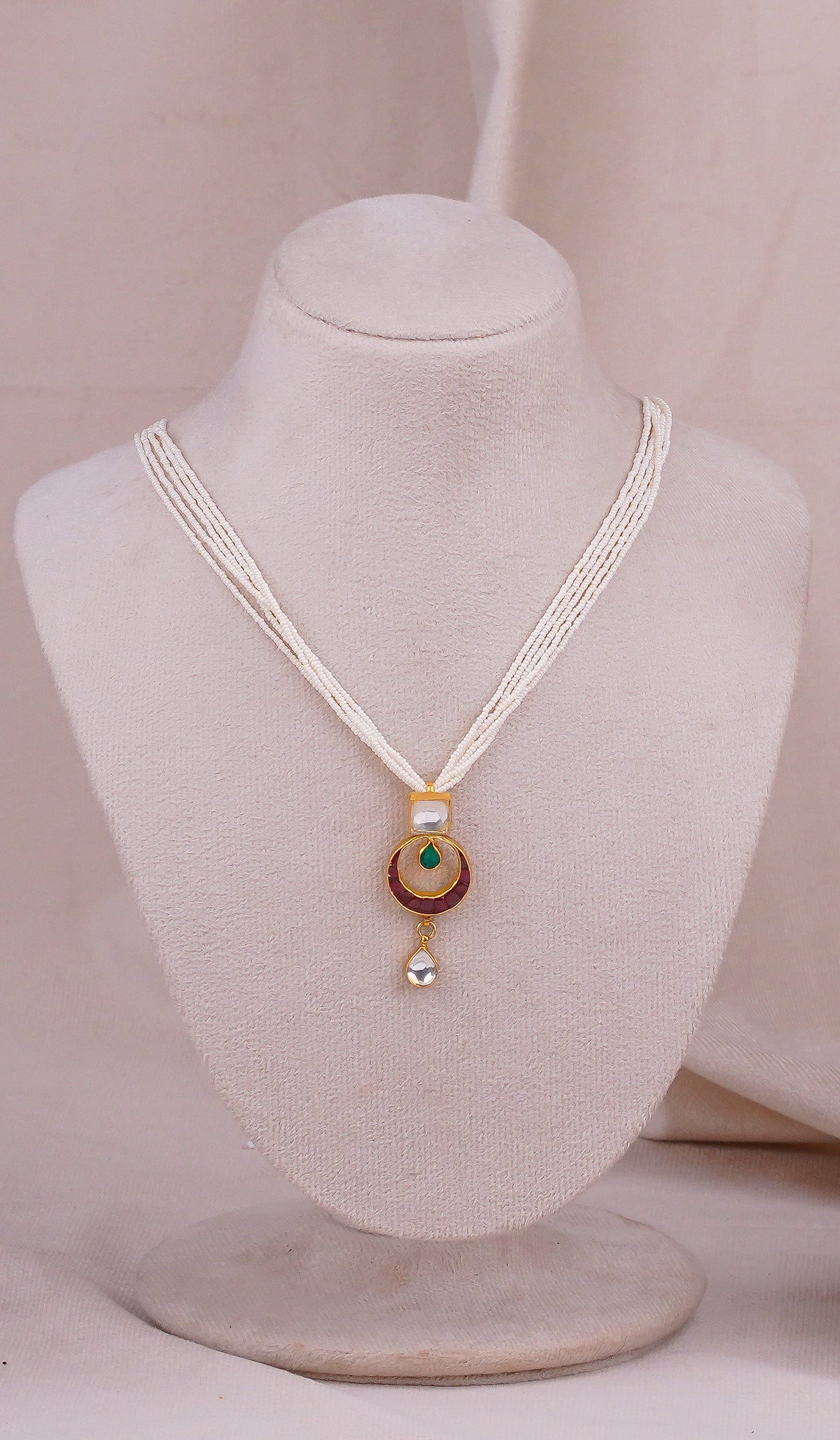 Jadtar Moon Pendant (JA-PD-03-B)