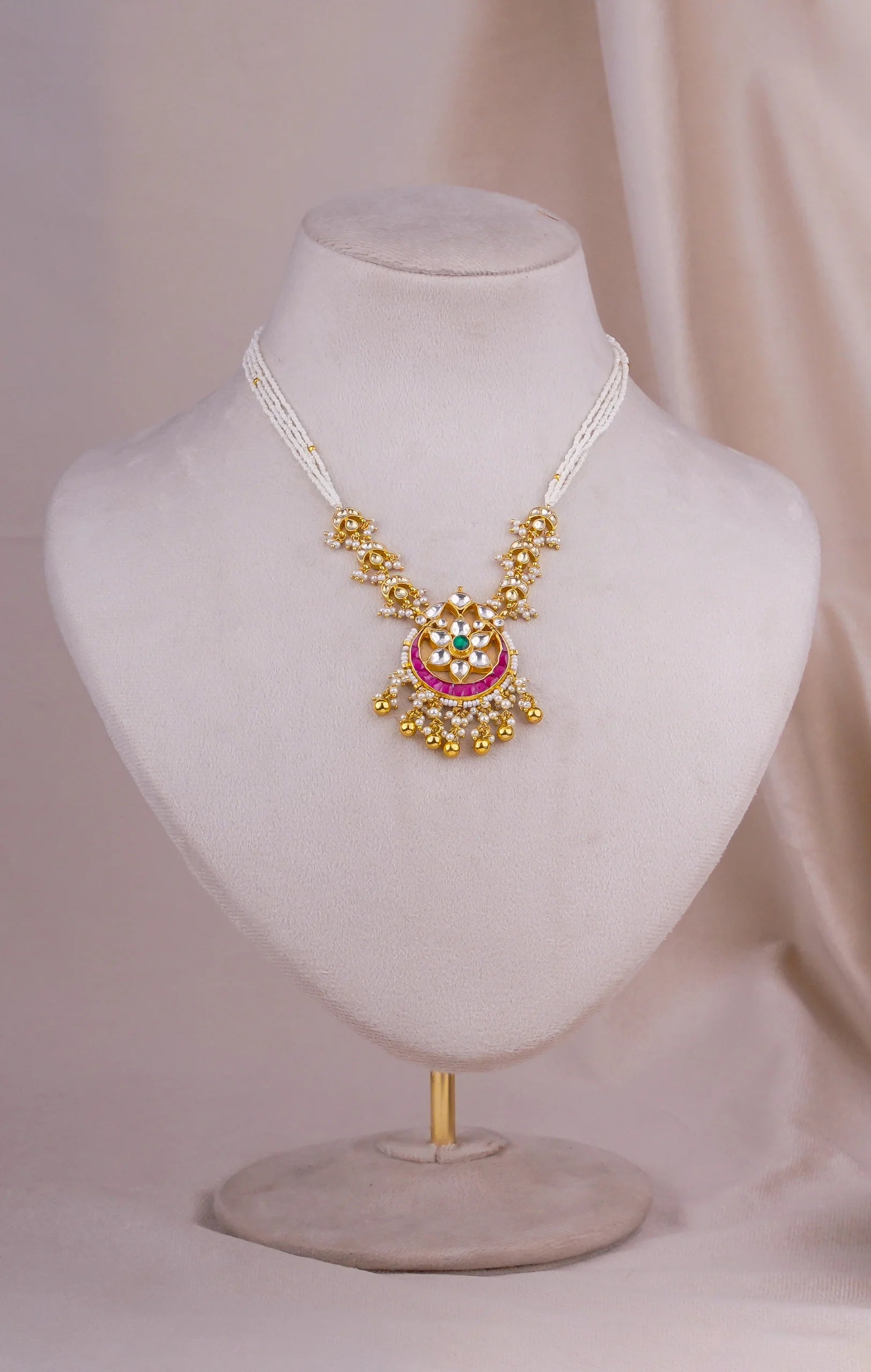 Jadtar Moon Pendant (JA-PD-05-M)