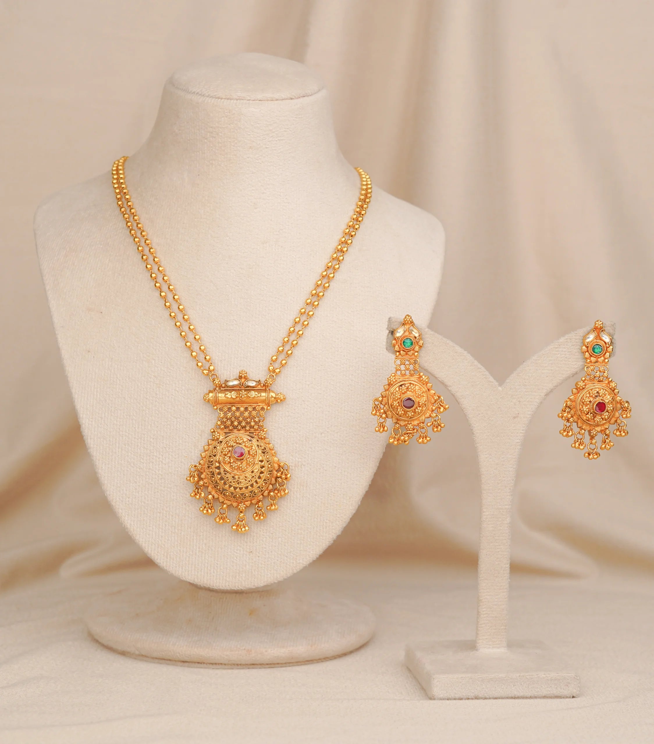 Antique Zaalar Pendant (AN-PD-30-M)
