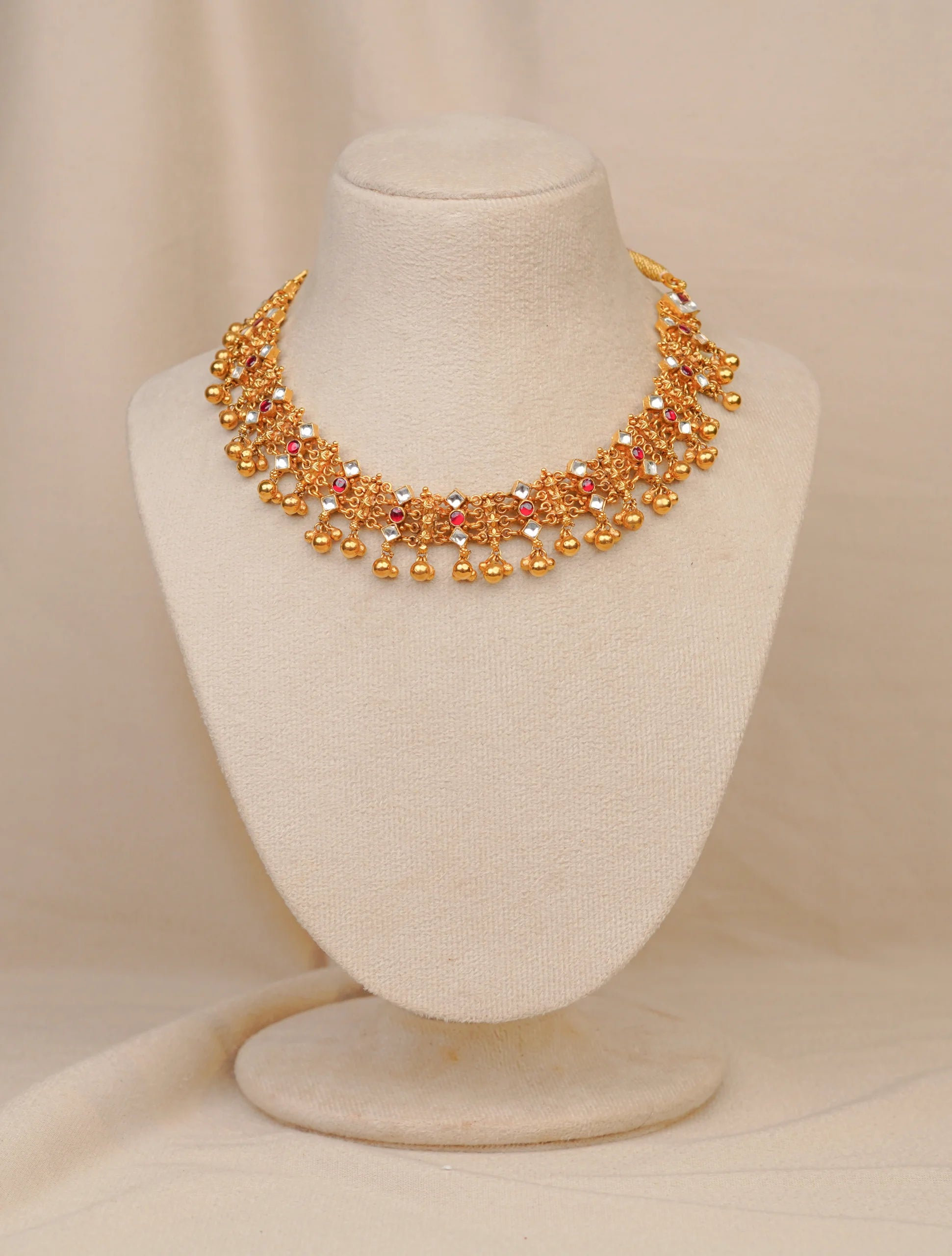 Antique Triangle Necklace (AN-NK-62)