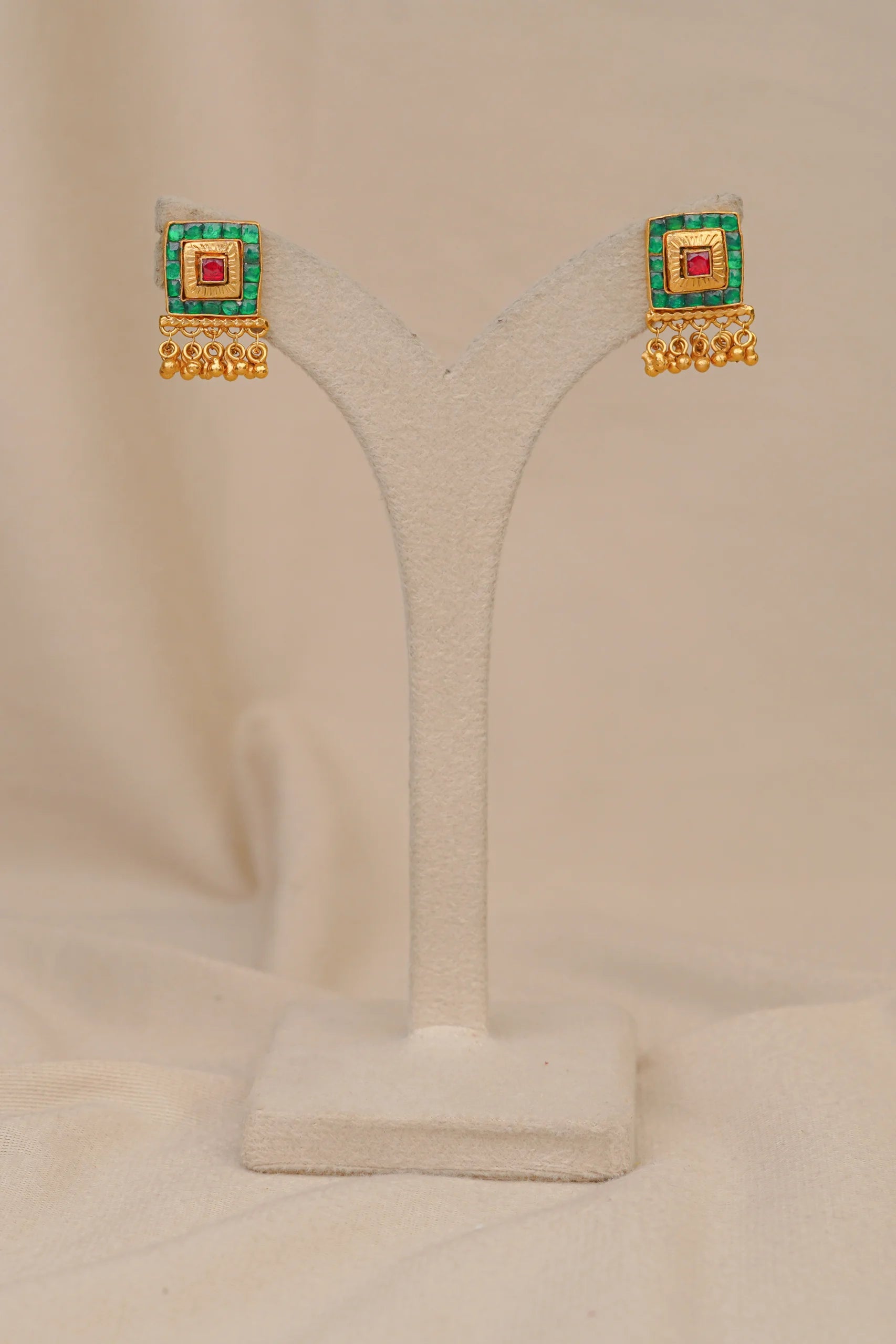 Antique Sqaure Pendant (AN-PD-17-M)