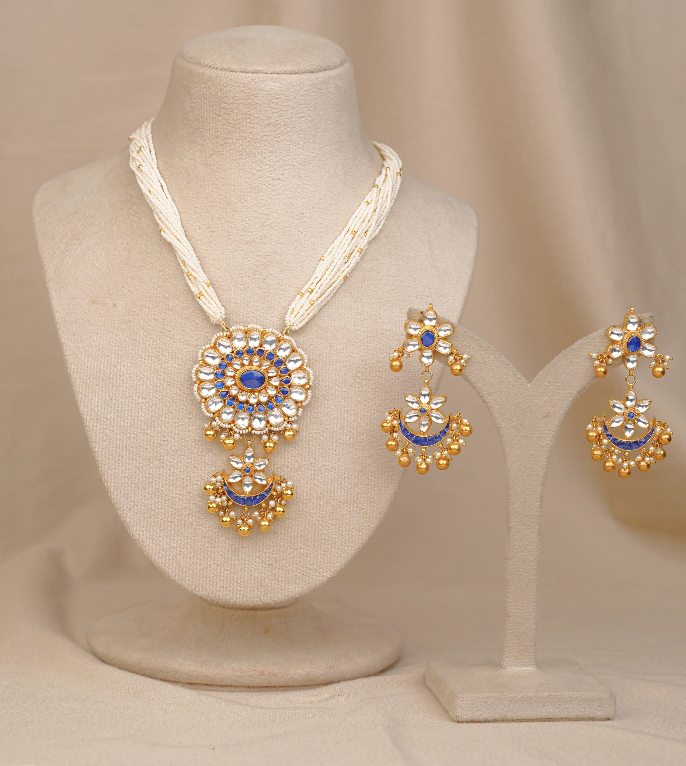 Moti Flower Necklace(MO-NK-12)