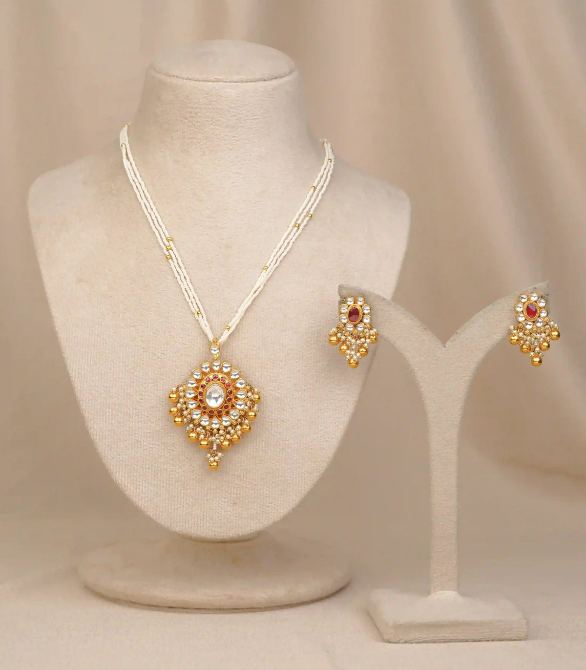 Moti Round Necklace - moti & kundan necklace in 1 gram gold forming by Dev Jewellers, view 1