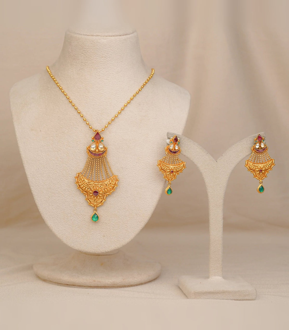 Antique Chain Pendant - antique pendant in 1 gram gold forming by Dev Jewellers, view 1