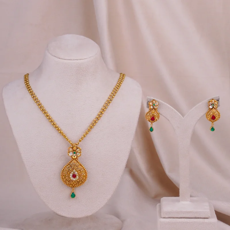 Antique Pan Pendant (AN-PD-16-M)