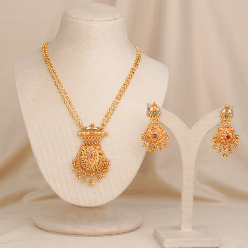 Antique Zaalar Pendant (AN-PD-30-M)