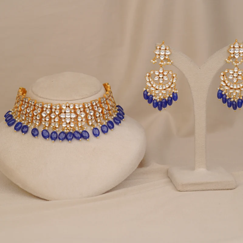 Jadtar White Necklace (JA-NK-24-M)