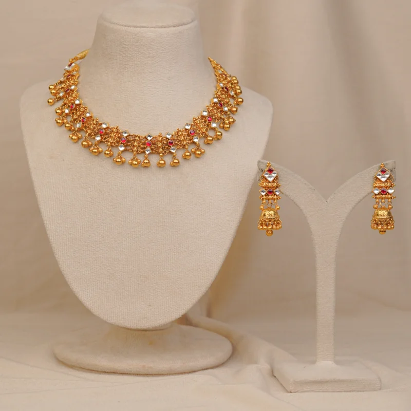 Antique Triangle Necklace (AN-NK-62)