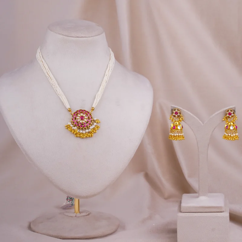 Jadtar Round Pendant(JA-PD-07-B)