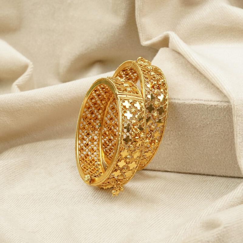 Antique Chandan Bangles (AN-BA-06-G)