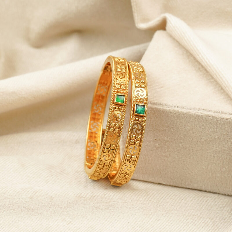 Antique Choki Bangles (AN-BA-14-M)